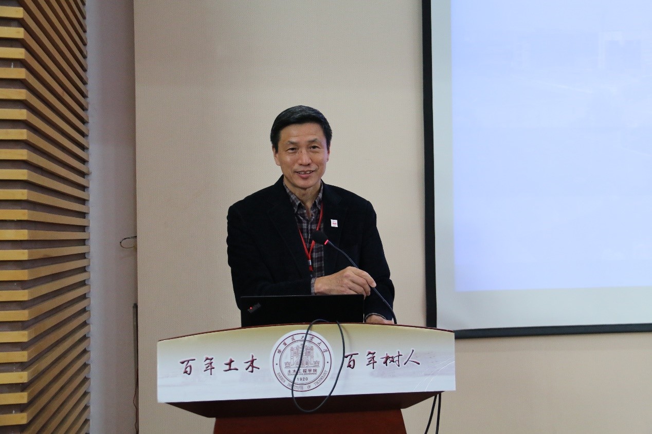 结构工程专业博士91级校友,北京建筑大学校长张爱林教授做报告